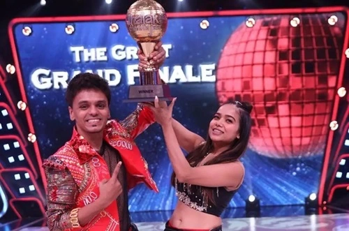 Gunjan Sinha and Tejas Verma