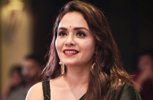Amruta Khanvilkar